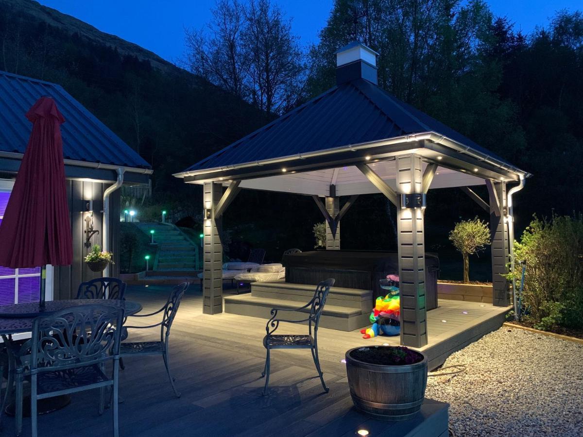 Little Fox Lodge Luxury Hideaway With Hot Tub Glencoe Near Fortwilliam (Adults Only) Exteriör bild