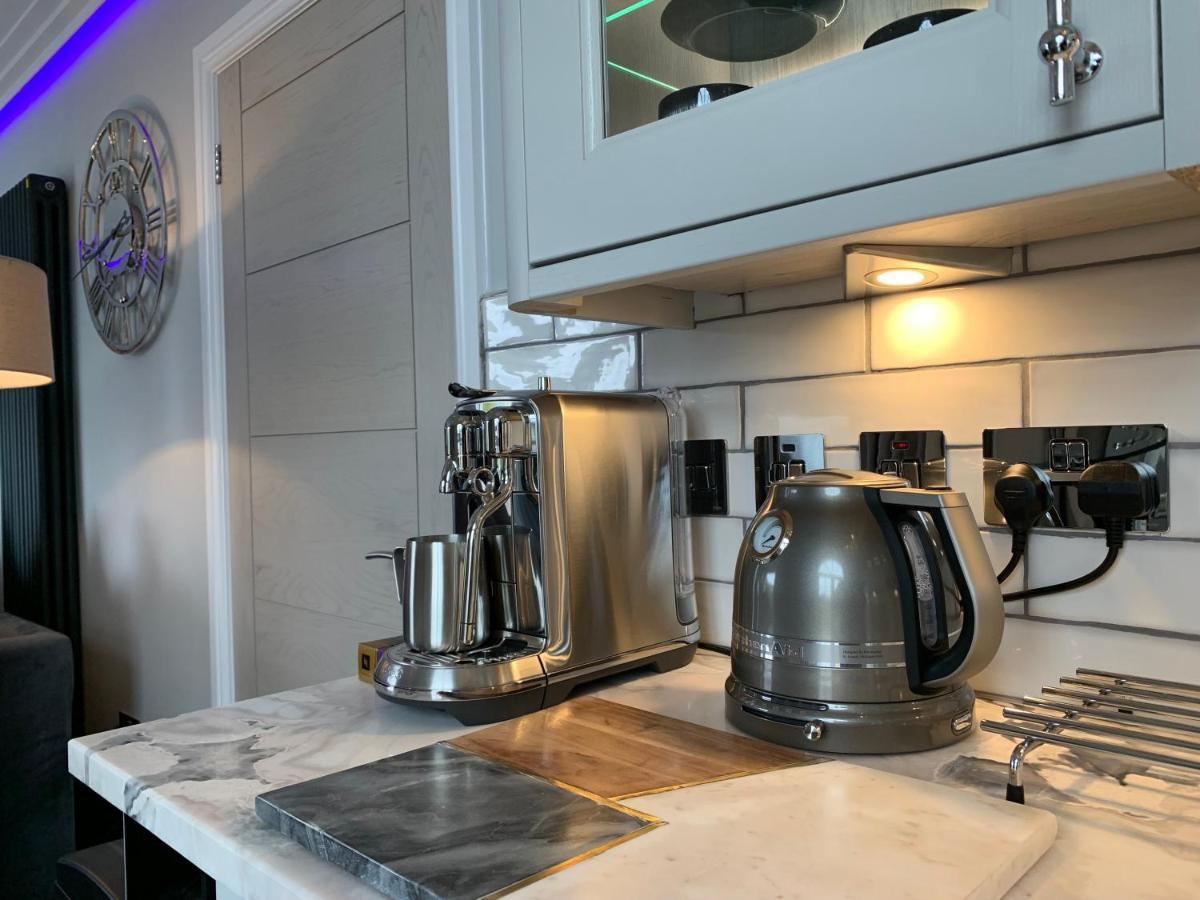 Little Fox Lodge Luxury Hideaway With Hot Tub Glencoe Near Fortwilliam (Adults Only) Exteriör bild